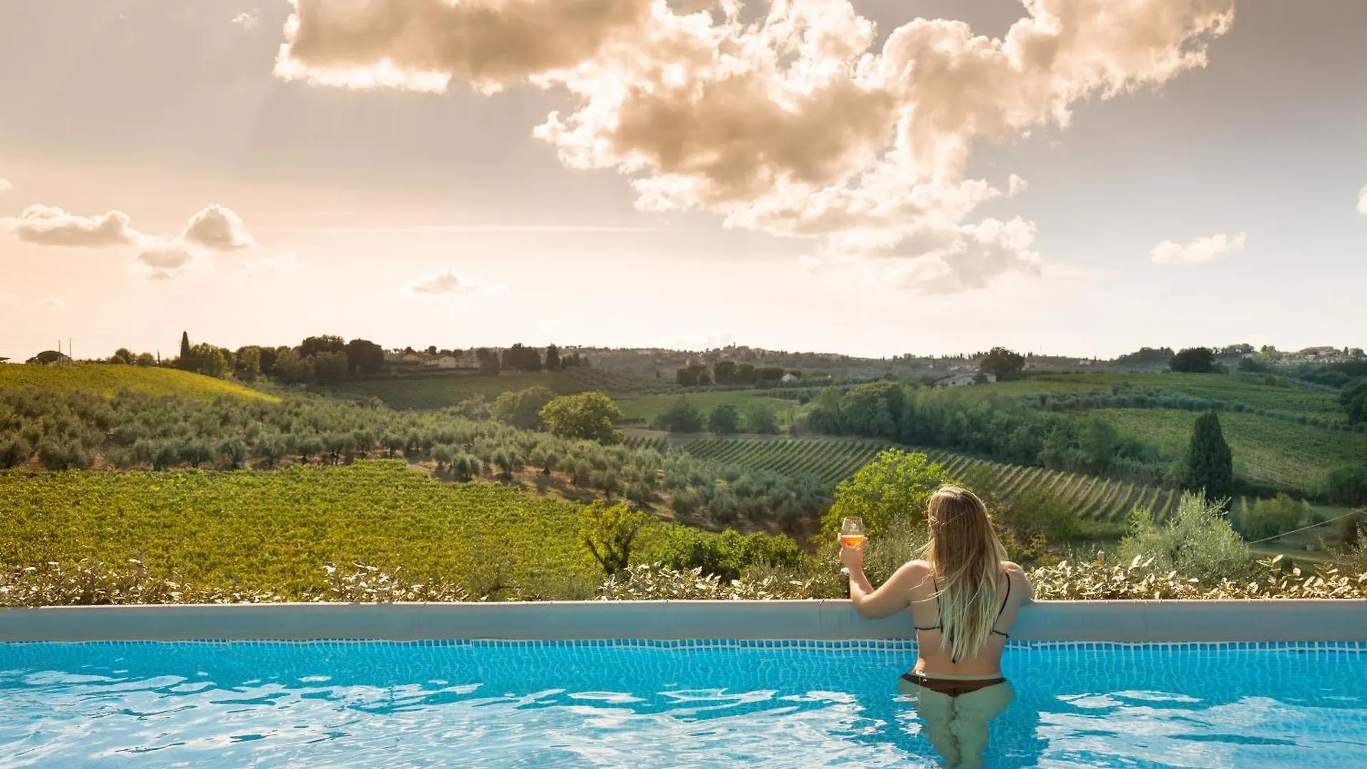 A Casa Di Franca Villa Con Piscina 甘巴西