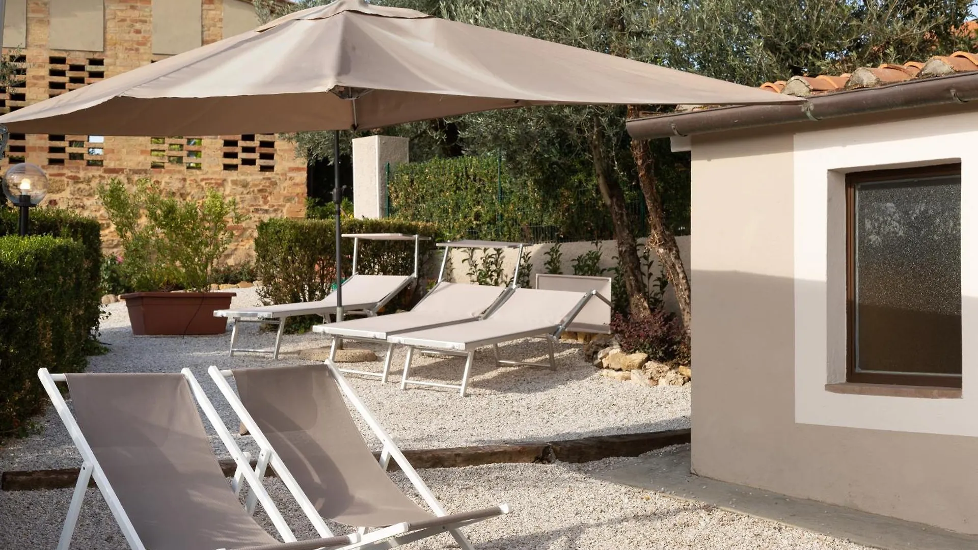 A Casa Di Franca Villa Con Piscina 甘巴西